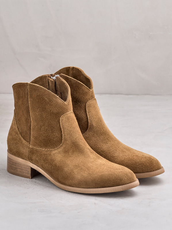 PIPPA BAYAN BOT TABA