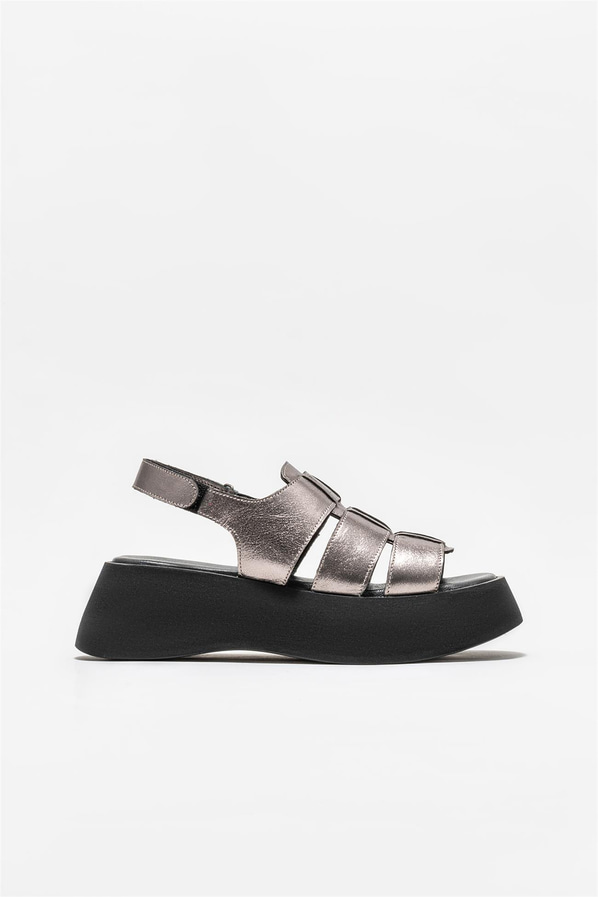 Platin deri dolgu topuklu kadın sandalet - Elle Shoes