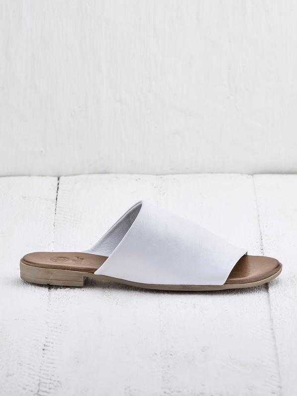 Beyaz deri kadın düz terlik - Elle Shoes