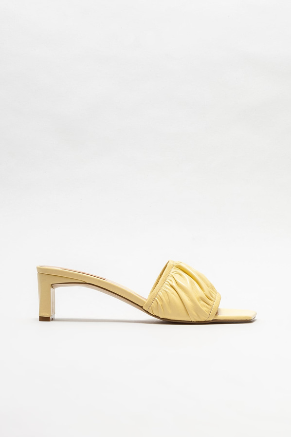 Sarı deri topuklu kadın terlik - Elle Shoes