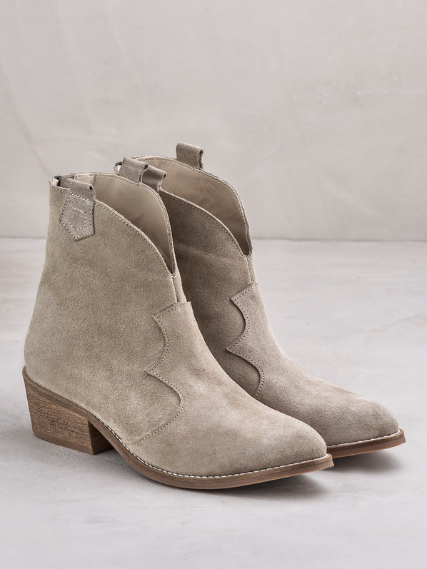 SHANTAE BAYAN BOT BEJ