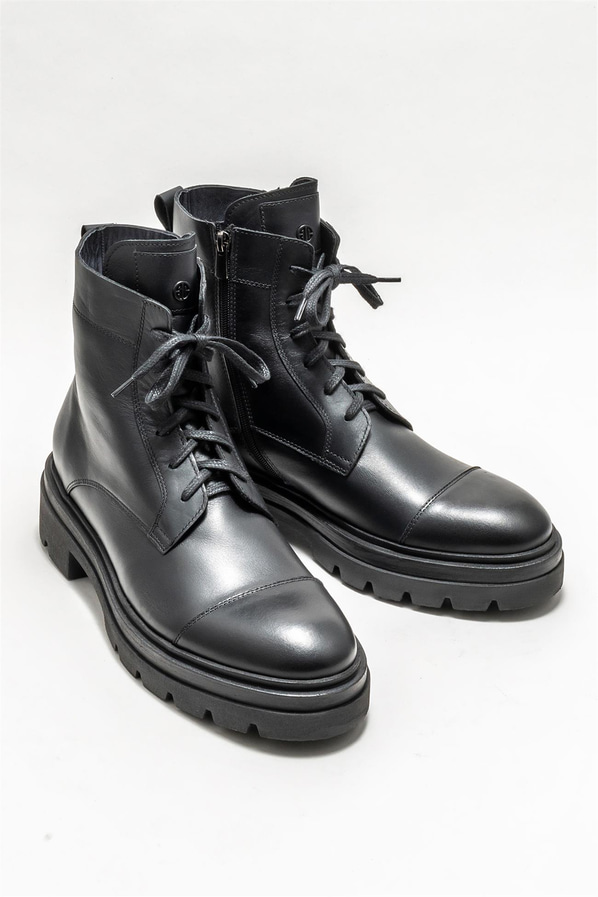 Siyah deri erkek günlük bot, rahat kullanım için - Elle Shoes