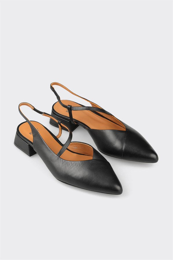 Siyah deri kadın düz ayakkabı, günlük kullanım için - Elle Shoes