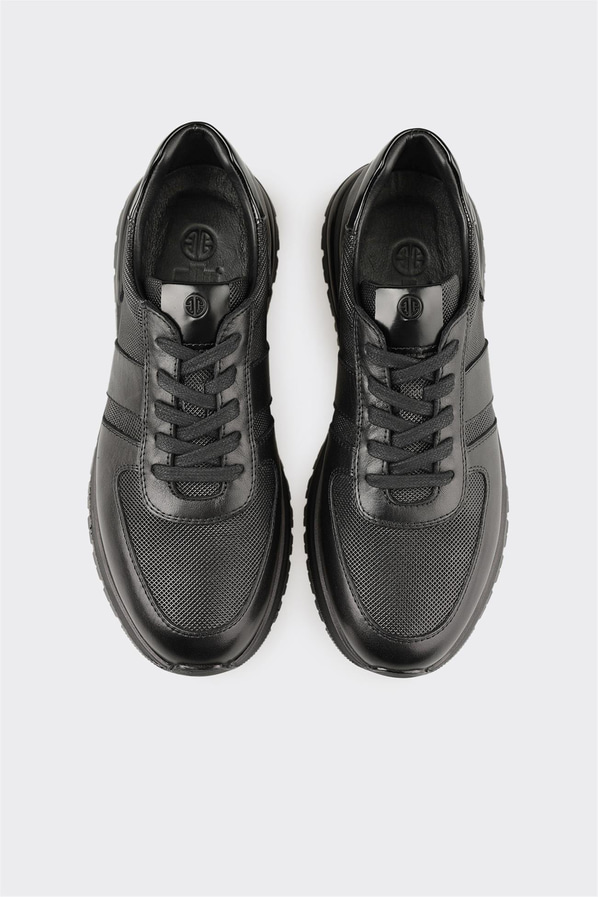 Siyah Deri Erkek Günlük Ayakkabı