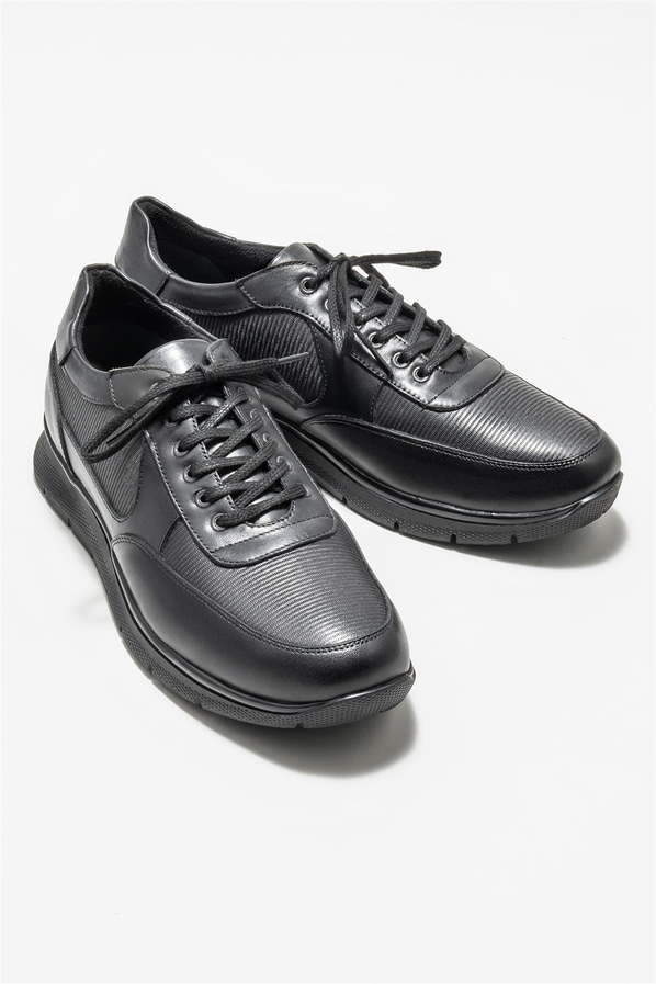 Siyah deri erkek günlük ayakkabı, günlük kullanım için - Elle Shoes