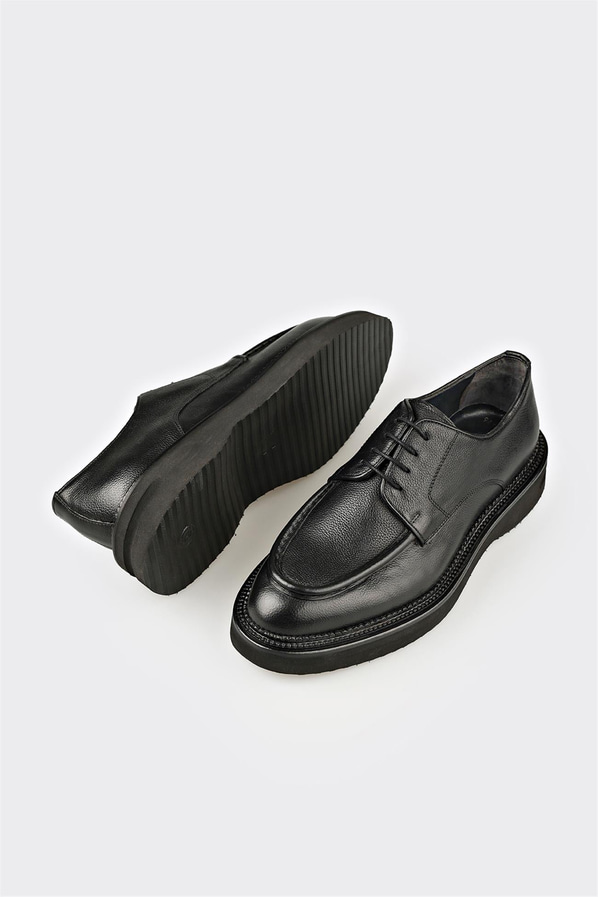 Siyah deri bağcıklı düz erkek günlük ayakkabı, rahat kullanım için - Elle Shoes