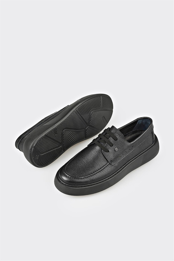 Siyah deri simli erkek günlük ayakkabı, rahat kullanım için - Elle Shoes