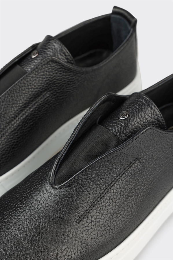 Siyah deri bağcıklı erkek günlük ayakkabı, rahat kullanım için - Elle Shoes