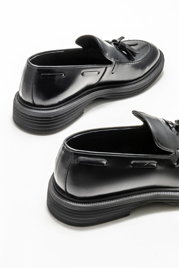 Siyah deri erkek günlük ayakkabı, günlük kullanım için - Elle Shoes
