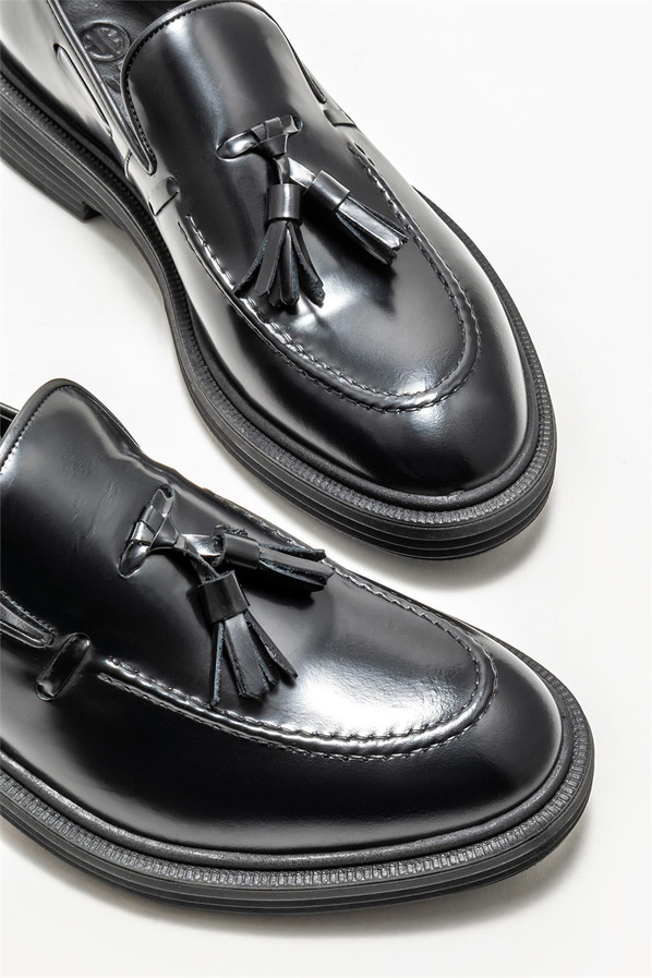 Siyah deri erkek günlük ayakkabı, günlük kullanım için - Elle Shoes
