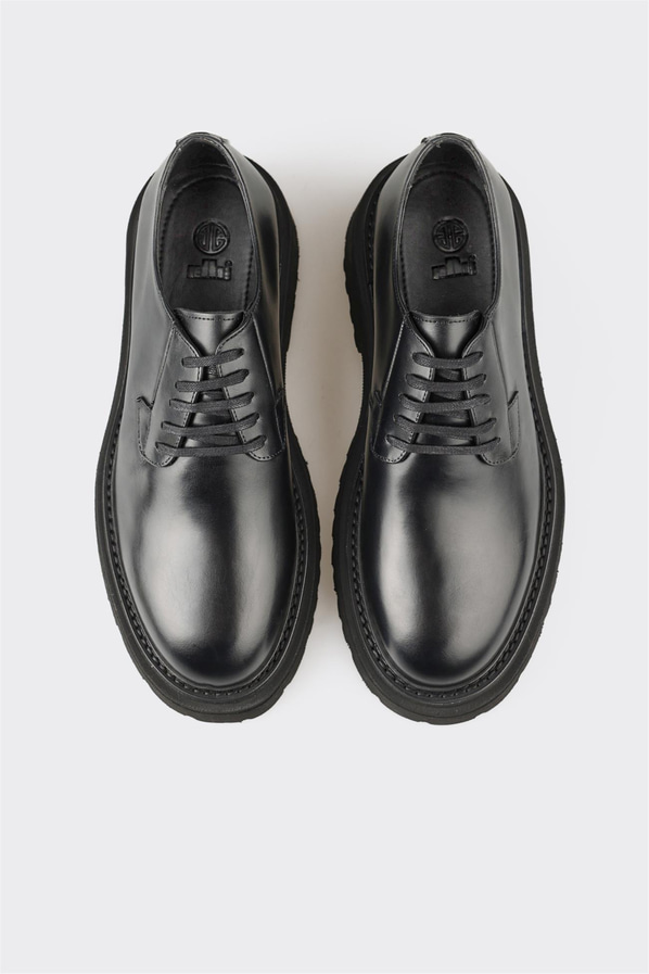 Siyah deri erkek günlük ayakkabı, günlük kullanım için - Elle Shoes