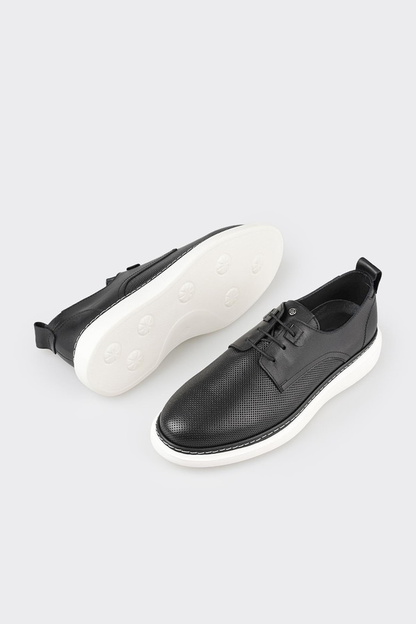 Siyah deri erkek günlük ayakkabı, günlük kullanım için - Elle Shoes