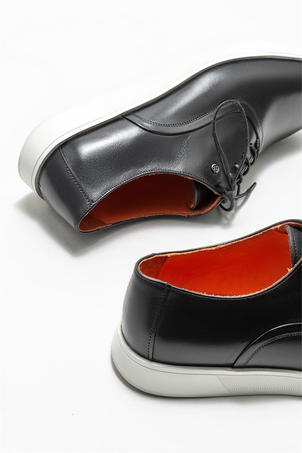 Siyah deri erkek günlük ayakkabı, günlük kullanım için - Elle Shoes