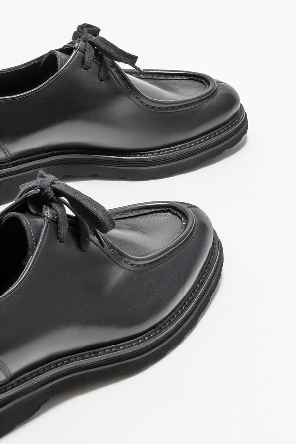 Siyah deri erkek günlük ayakkabı, günlük kullanım için - Elle Shoes