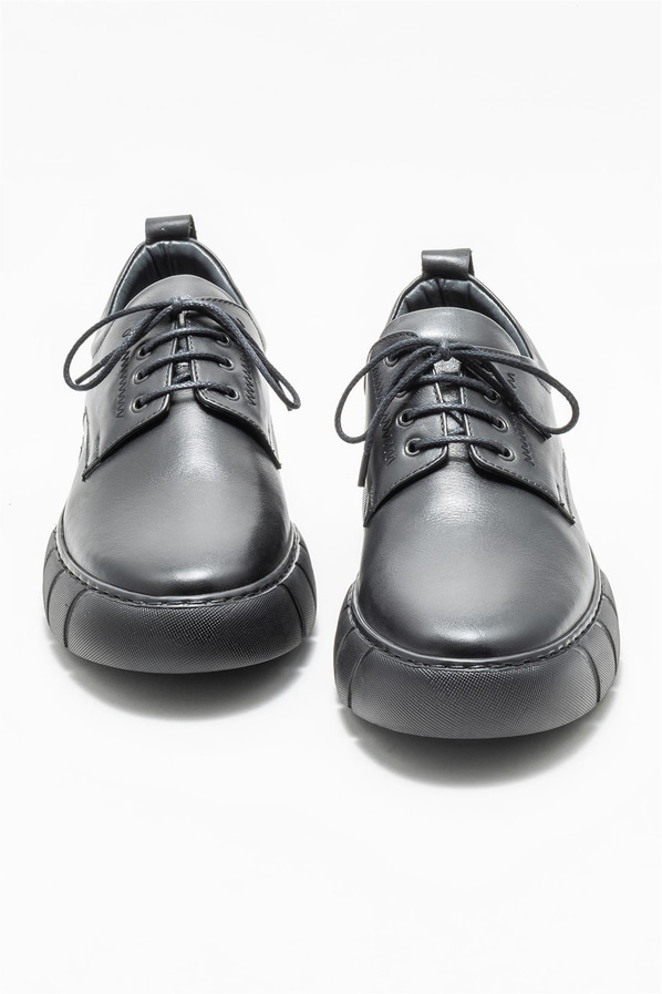 Siyah deri erkek günlük ayakkabı, günlük kullanım için - Elle Shoes