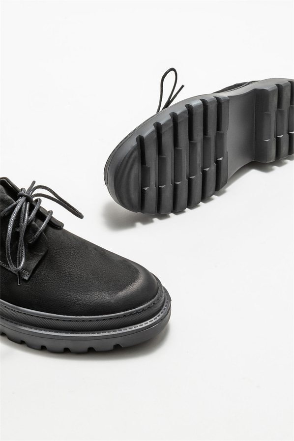 Siyah deri erkek günlük ayakkabı, günlük kullanım için - Elle Shoes
