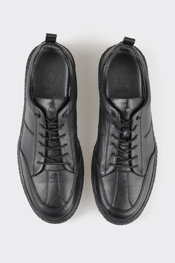 Siyah deri erkek günlük ayakkabı, günlük kullanım için - Elle Shoes