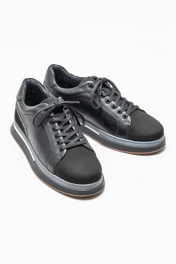 Siyah deri erkek günlük ayakkabı, günlük kullanım için - Elle Shoes