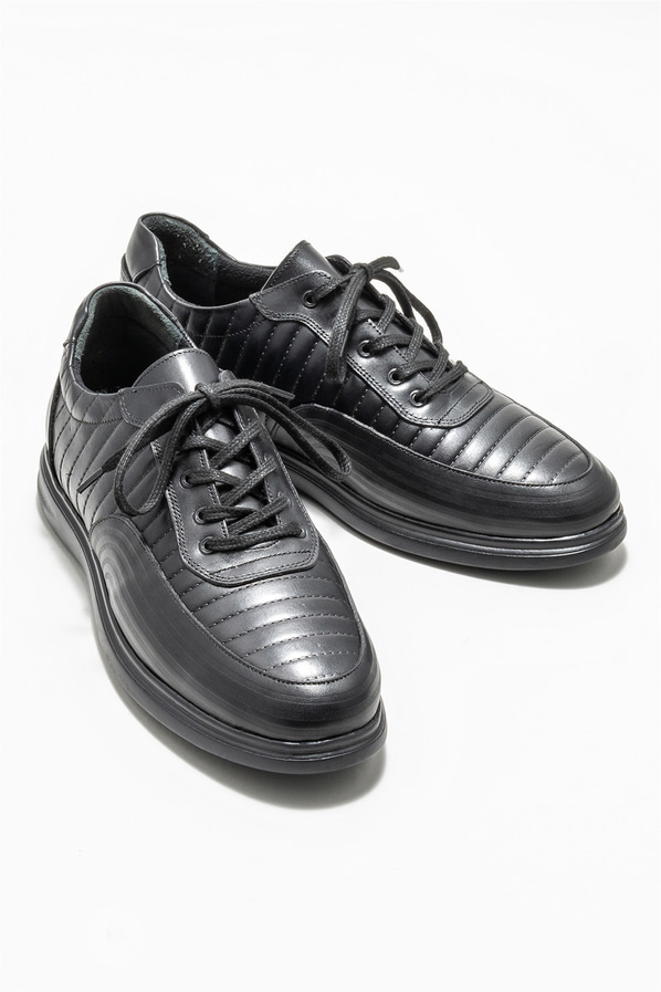 Siyah deri erkek günlük ayakkabı, günlük kullanım için - Elle Shoes