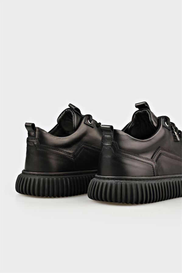 Siyah Deri Erkek Günlük Ayakkabı