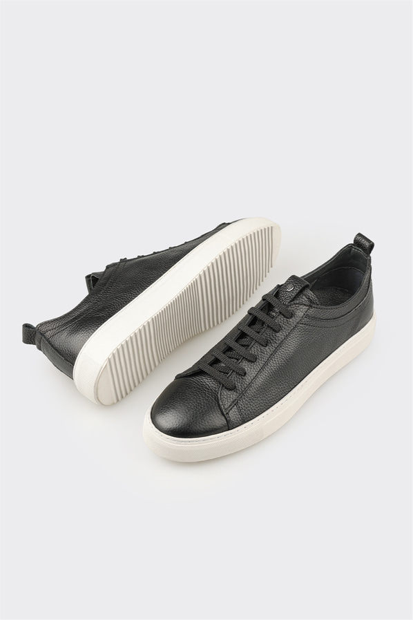 Siyah deri erkek günlük ayakkabı, günlük kullanım için - Elle Shoes