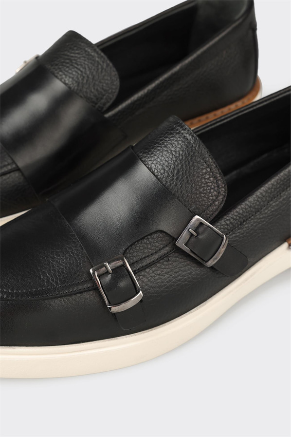 Siyah deri erkek loafer, günlük kullanım için - Elle Shoes