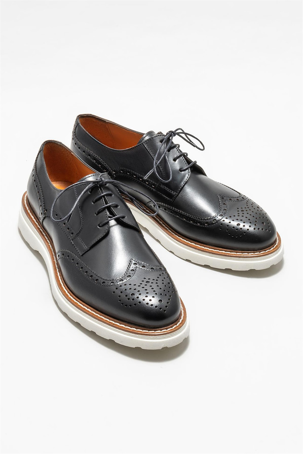 Siyah deri erkek günlük ayakkabı, günlük kullanım için - Elle Shoes