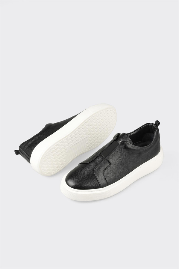 Siyah deri erkek günlük ayakkabı, günlük kullanım için - Elle Shoes