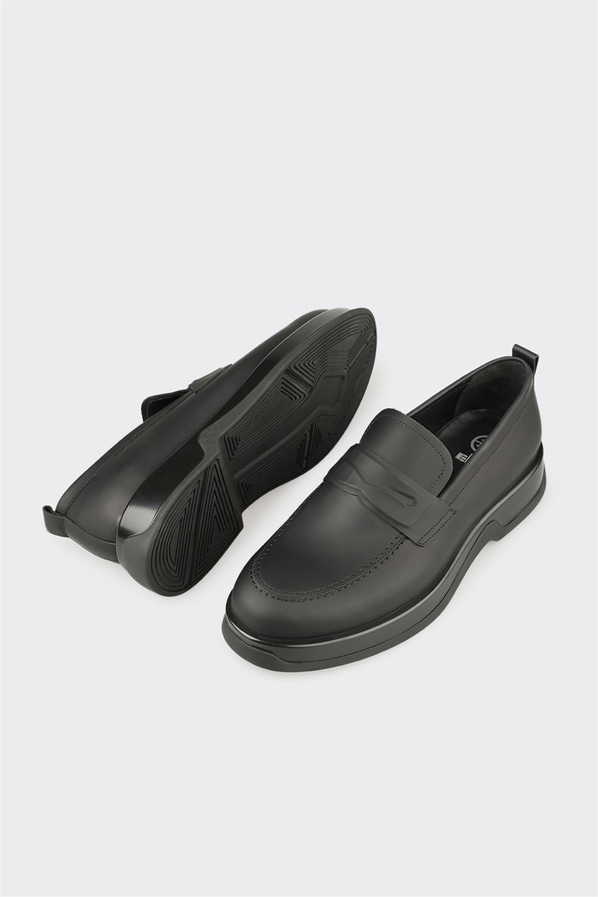 Siyah Deri Erkek Günlük Ayakkabı