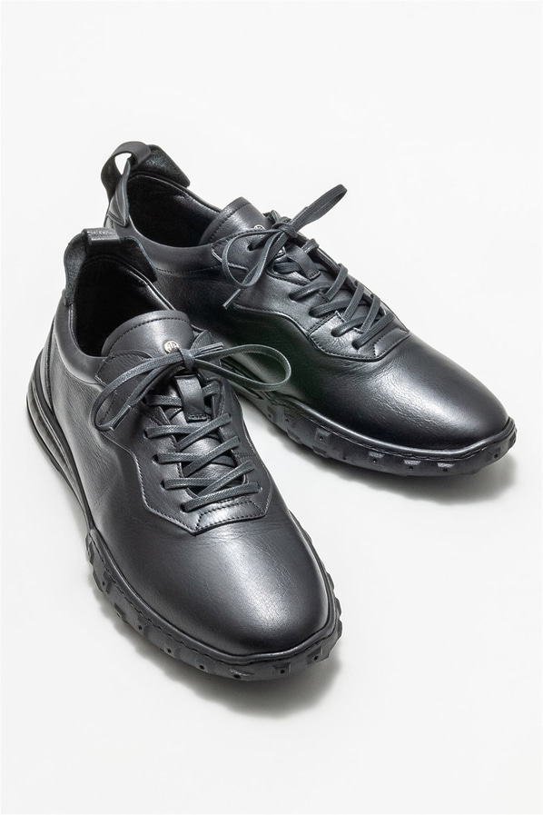 Siyah deri erkek günlük ayakkabı, günlük kullanım için - Elle Shoes
