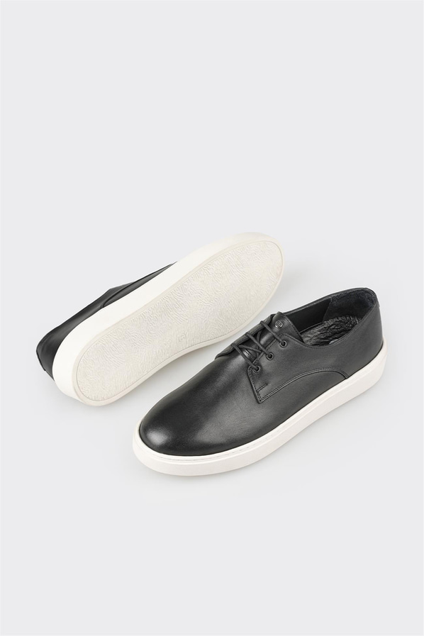 Siyah deri erkek günlük ayakkabı, günlük kullanım için - Elle Shoes