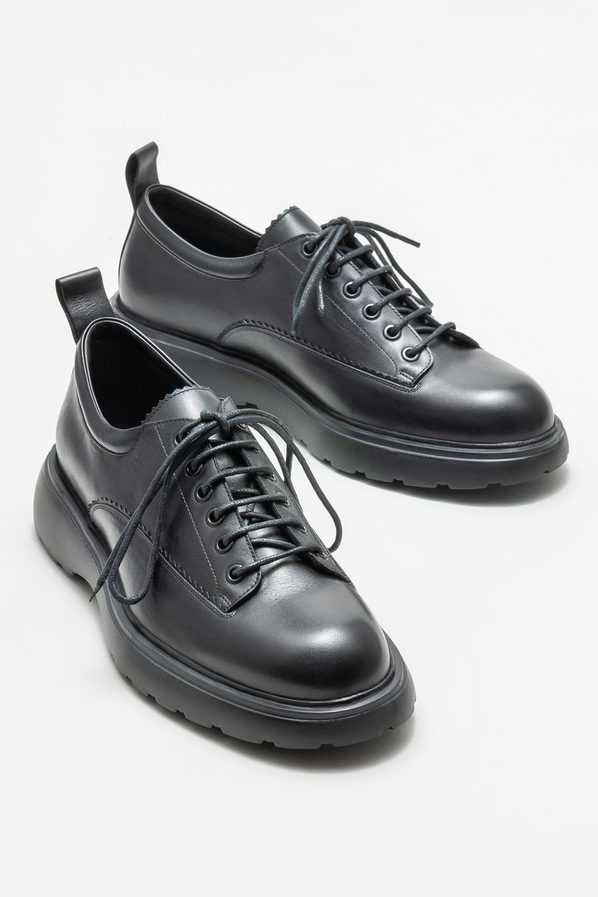 Siyah deri erkek günlük ayakkabı, günlük kullanım için - Elle Shoes