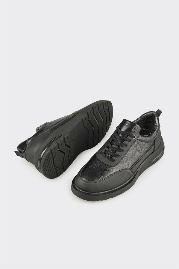 Siyah Deri Erkek Günlük Ayakkabı