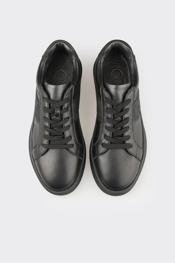 Siyah Deri Erkek Günlük Ayakkabı