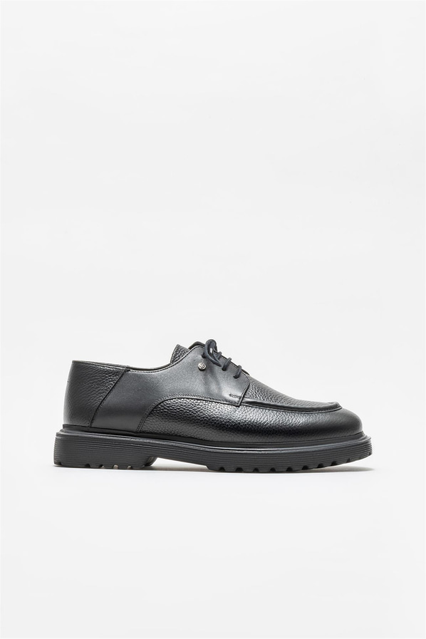 Siyah deri erkek günlük ayakkabı, günlük kullanım için - Elle Shoes