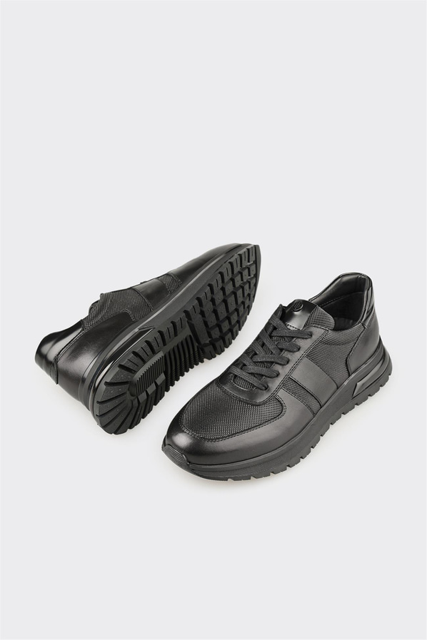 Siyah Deri Erkek Günlük Ayakkabı