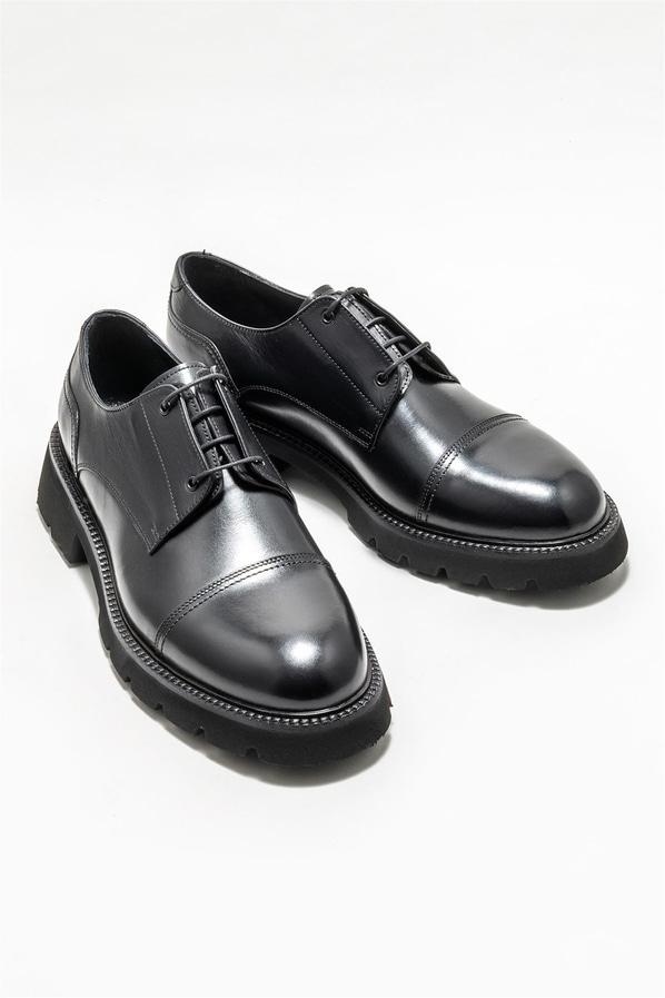 Siyah deri erkek günlük ayakkabı, günlük kullanım için - Elle Shoes