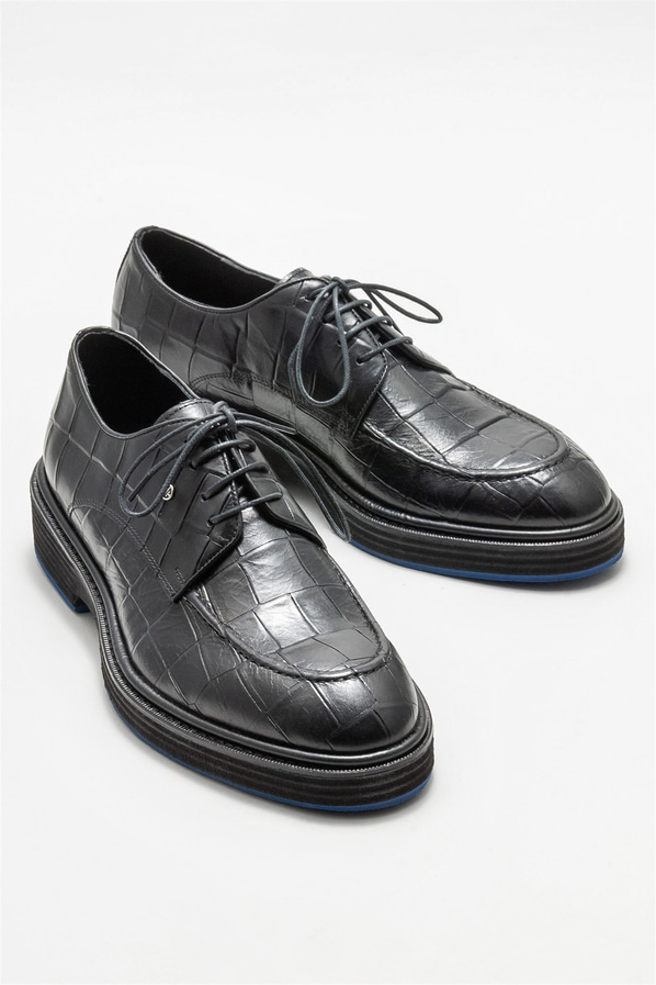 Siyah deri erkek günlük ayakkabı, günlük kullanım için - Elle Shoes