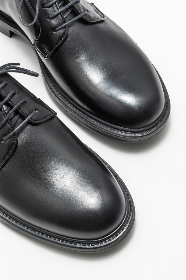 Siyah deri erkek günlük ayakkabı, günlük kullanım için - Elle Shoes
