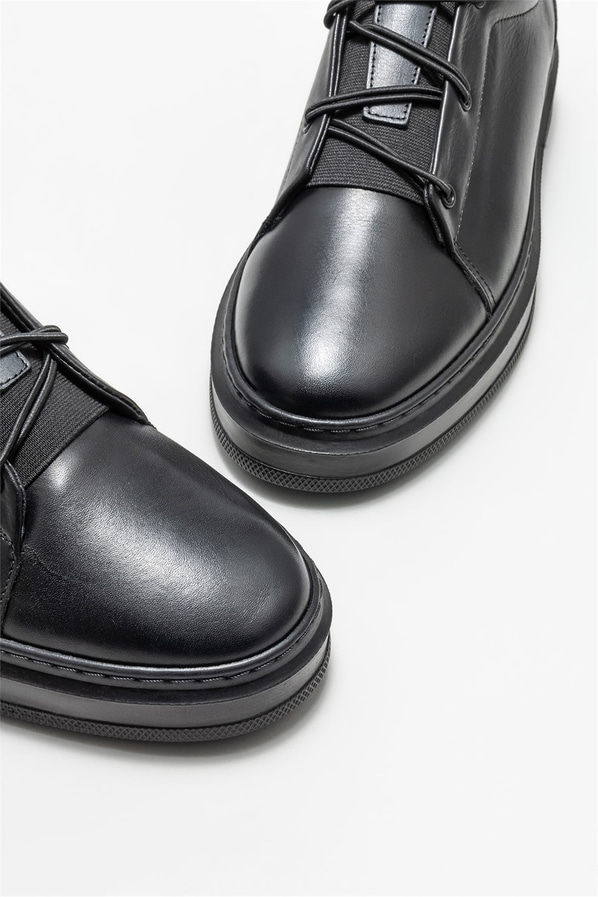 Siyah deri erkek günlük ayakkabı, günlük kullanım için - Elle Shoes