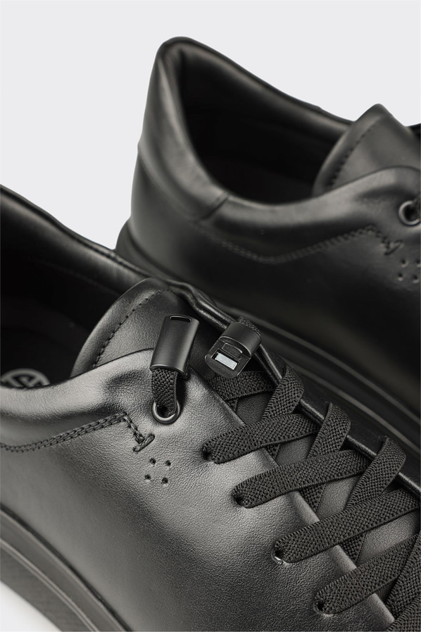 Siyah Deri Erkek Günlük Ayakkabı