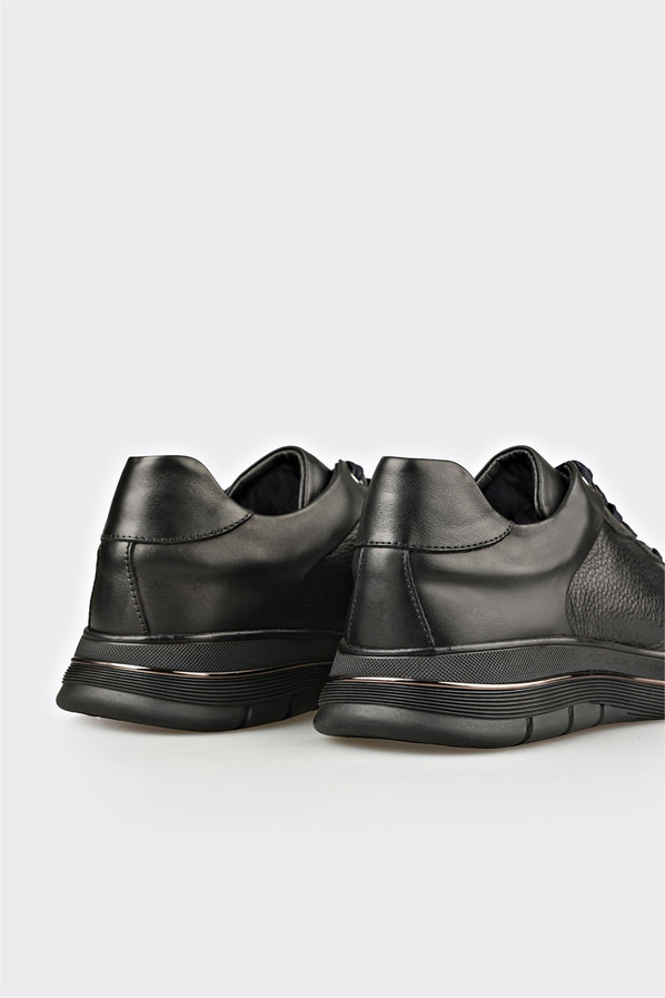 Siyah Deri Erkek Günlük Ayakkabı