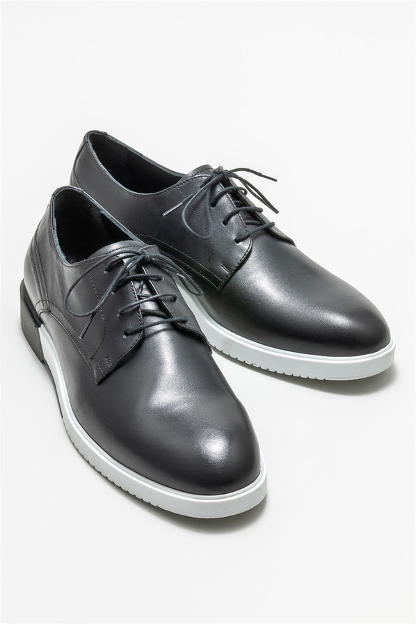 Siyah deri erkek günlük ayakkabı, günlük kullanım için - Elle Shoes