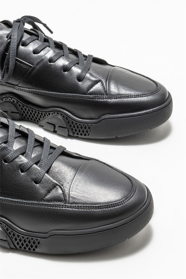 Siyah deri erkek günlük ayakkabı, günlük kullanım için - Elle Shoes
