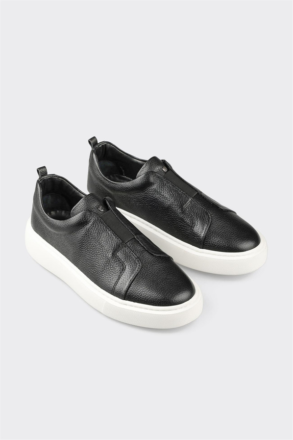 Siyah deri erkek günlük ayakkabı, günlük kullanım için - Elle Shoes