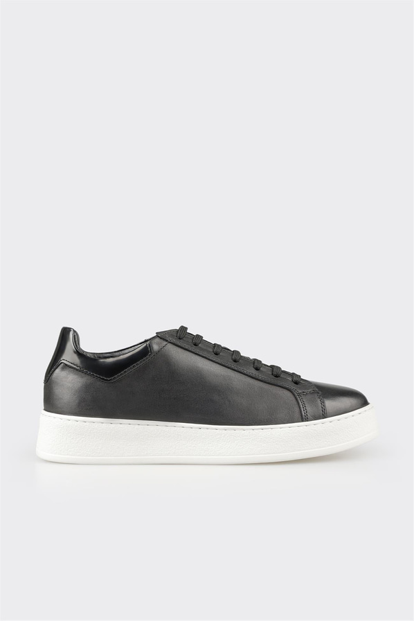 Siyah deri erkek günlük ayakkabı, günlük kullanım için - Elle Shoes