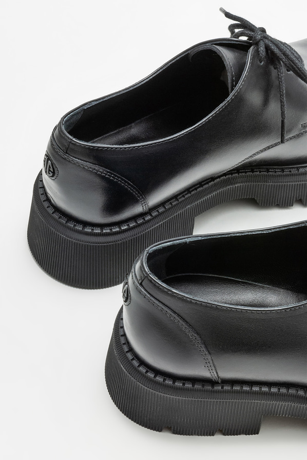 Siyah deri erkek günlük ayakkabı, günlük kullanım için - Elle Shoes