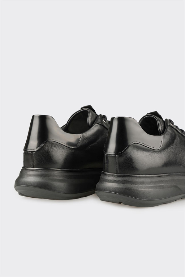 Siyah Deri Erkek Günlük Ayakkabı