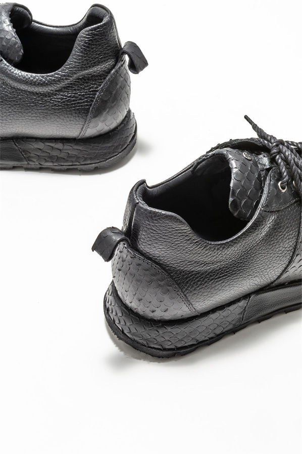 Siyah deri erkek günlük ayakkabı, günlük kullanım için - Elle Shoes