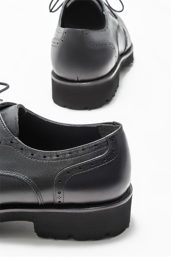 Siyah deri erkek günlük ayakkabı, günlük kullanım için - Elle Shoes
